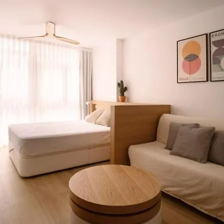 Apartamento Luminoso Estudio Con Vistas Al Mar *